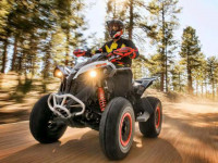 2016-Can-Am-Renegade-X-xc.jpg